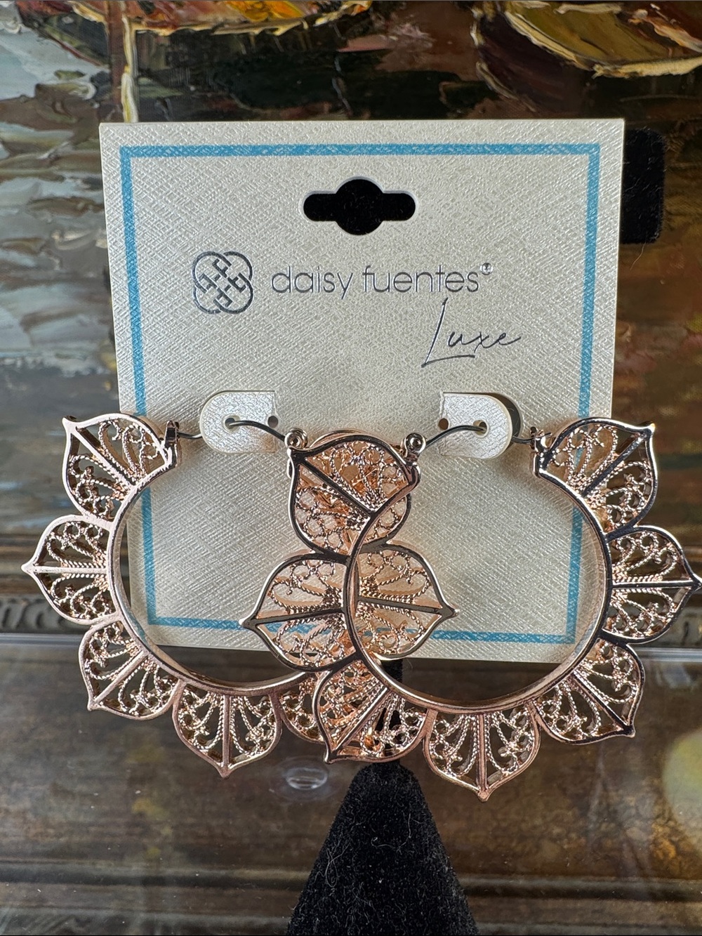 0485-Daisy Fuentes Rose Gold Leaf Filigree Hoopโ Earrings